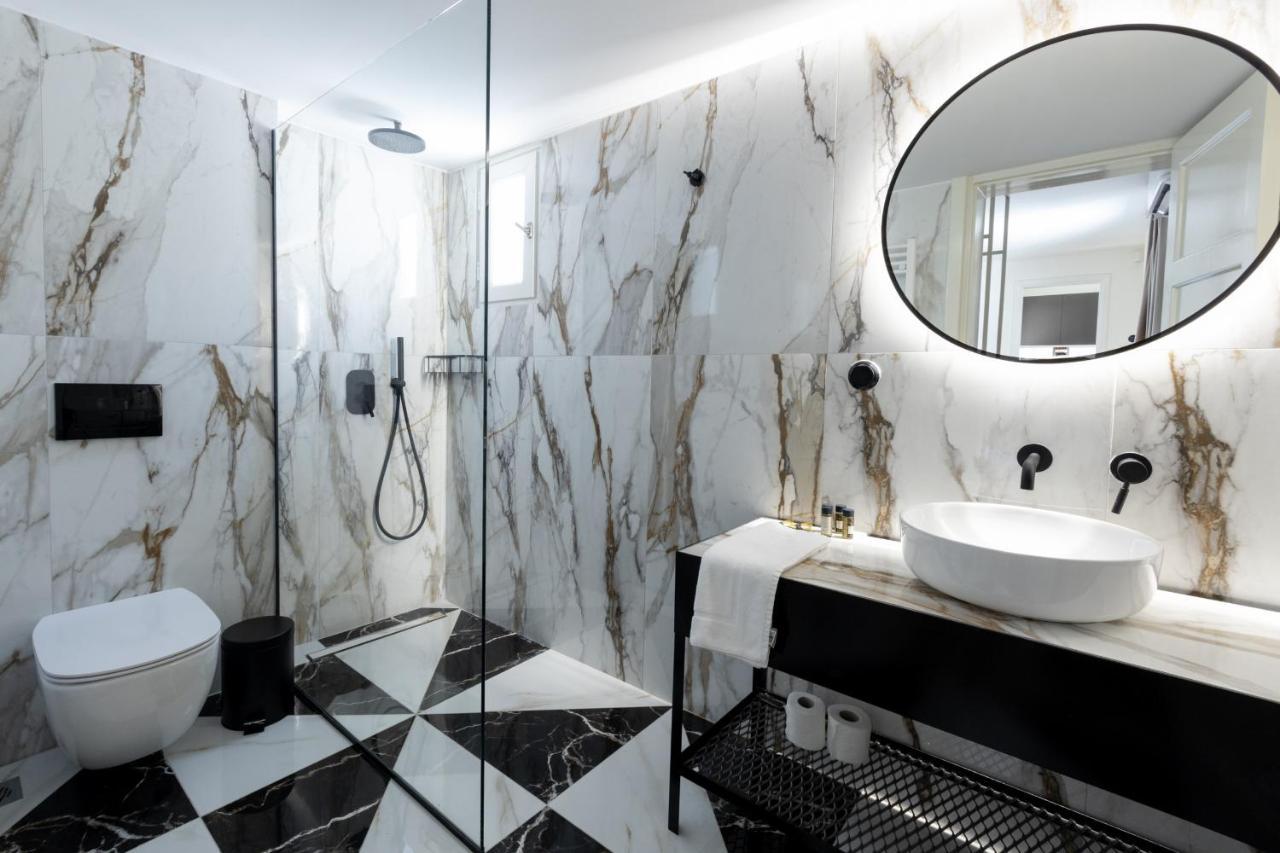 Meno Suite With Private Terrace - Jaccuzzi, Acropolis View Athen Exterior foto